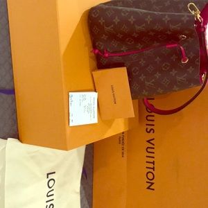 Louis Vuitton - M43570 Limited Edition